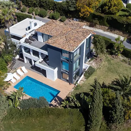 Karma -elegant With Pool, Garden & Mul