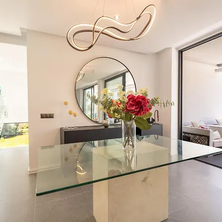 Karma -elegant With Pool, Garden & Mul Estepona
