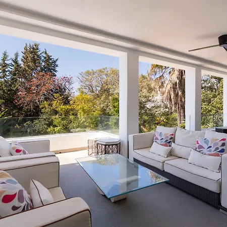 Villa Karma -elegant With Pool, Garden & Mul Estepona
