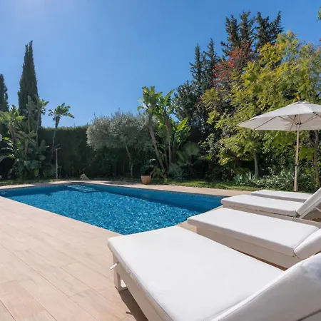 Villa Karma -elegant With Pool, Garden & Mul *